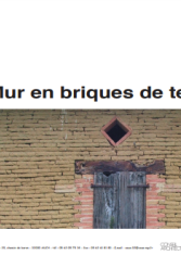 Mur en briques de terre crue