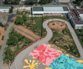 Une cour-parc comme îlot de fraîcheur pour le quartier