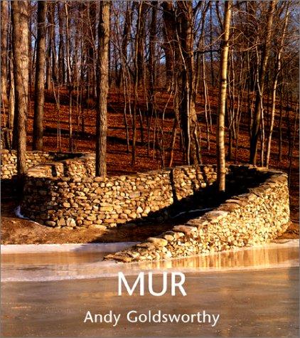 MUR.jpg
